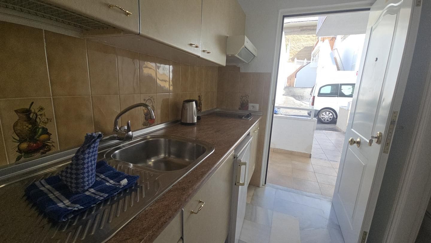 Studio til salg i Adeje med swimmingpool - € 179.000 (Ref: 9190872)