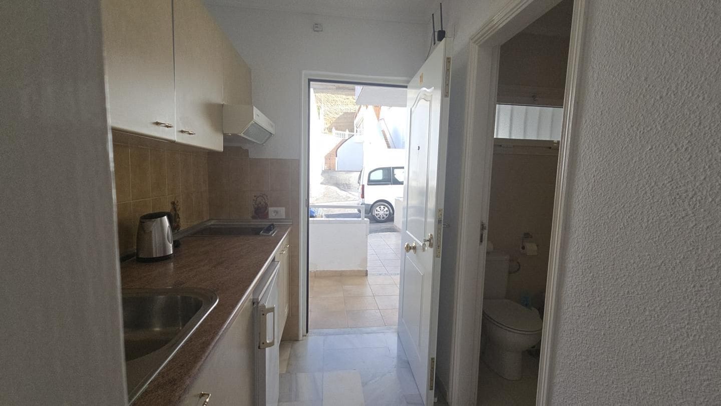 Studio til salg i Adeje med swimmingpool - € 179.000 (Ref: 9190872)