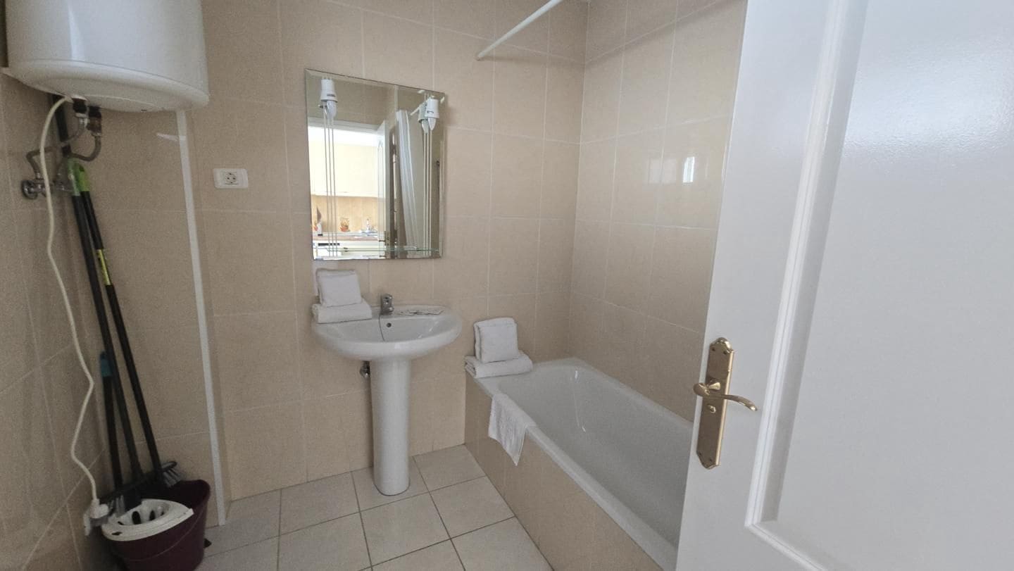 Studio til salg i Adeje med swimmingpool - € 179.000 (Ref: 9190872)