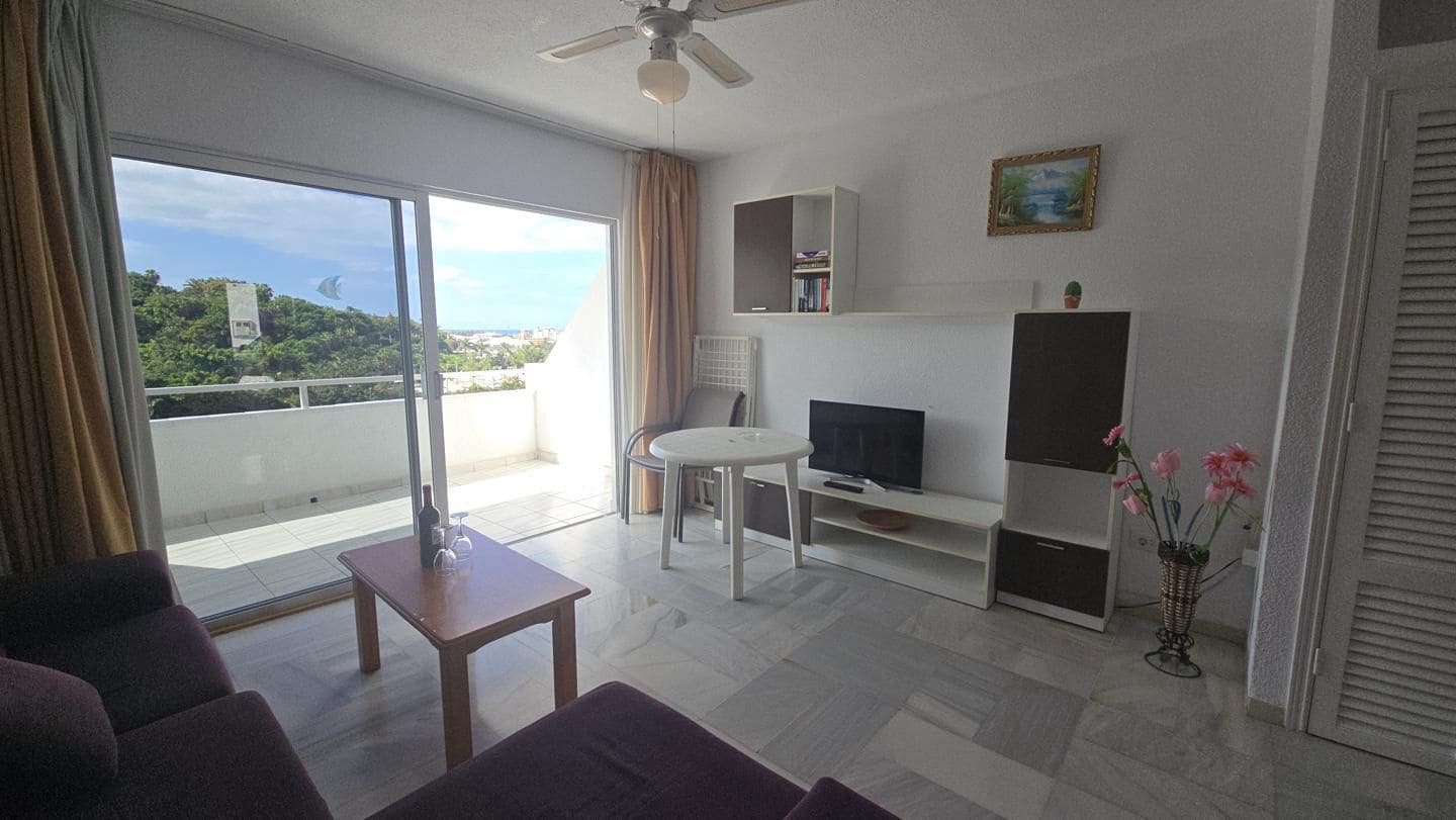 Studio til salg i Adeje med swimmingpool - € 179.000 (Ref: 9190872)