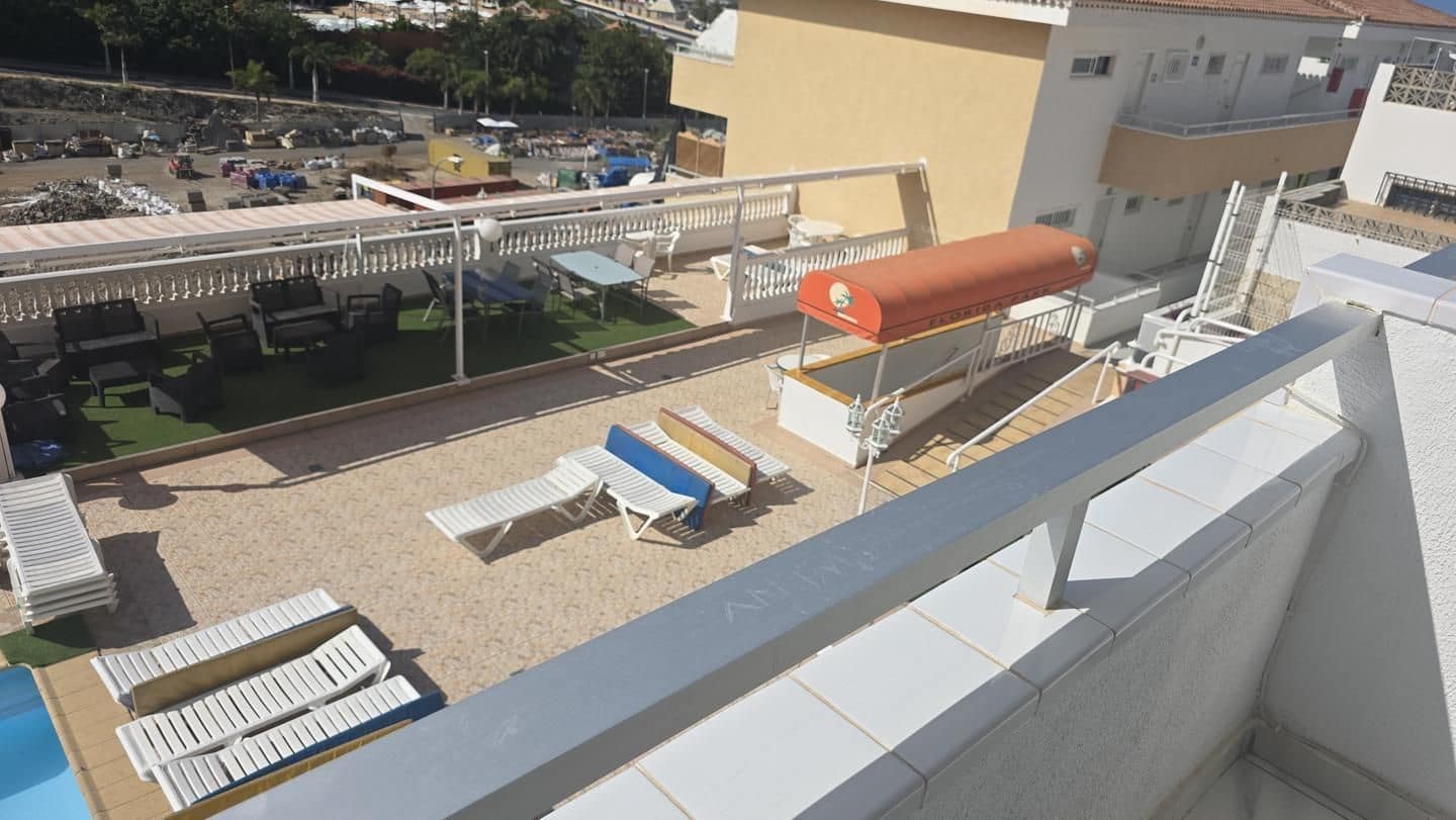 Studio til salg i Adeje med swimmingpool - € 179.000 (Ref: 9190872)