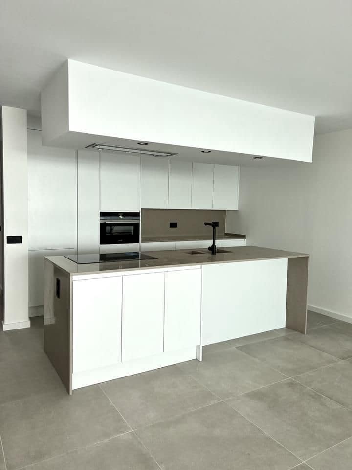 2 sypialnia Mieszkanie na sprzedaż w Arona - 718 000 € (Ref: 9190873)