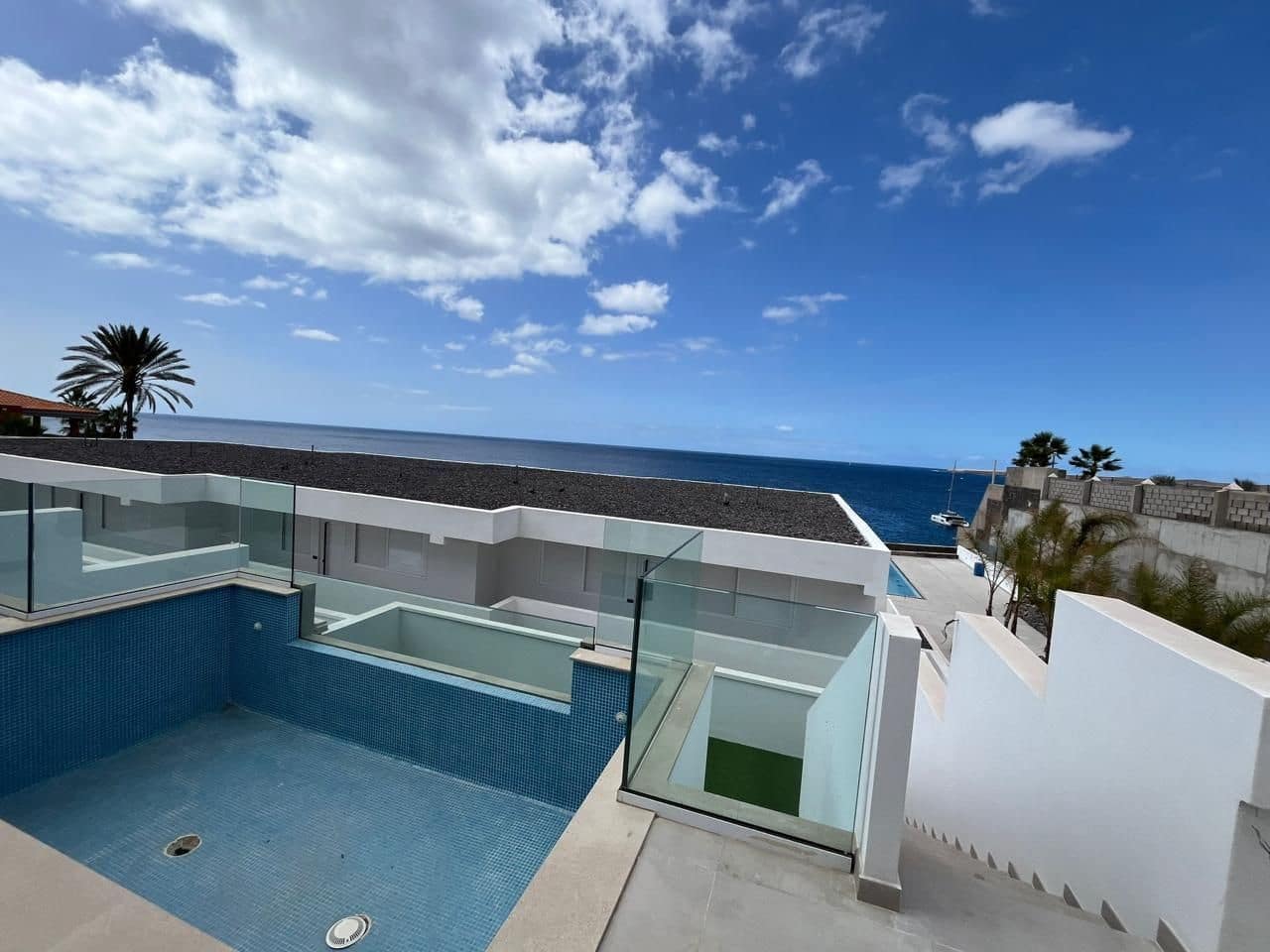 2 sypialnia Mieszkanie na sprzedaż w Arona - 718 000 € (Ref: 9190873)