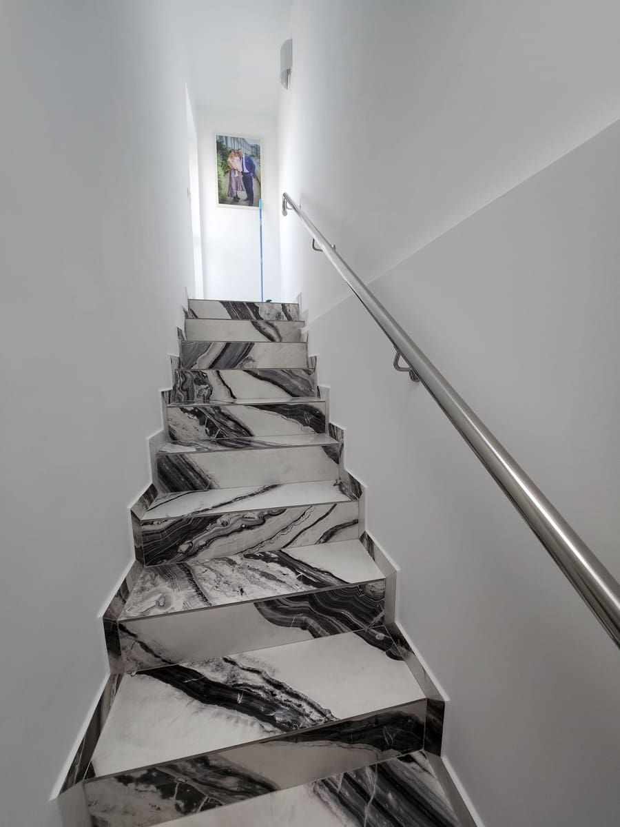 3 bedroom Penthouse for sale in Arona with garage - € 432,000 (Ref: 9378770)