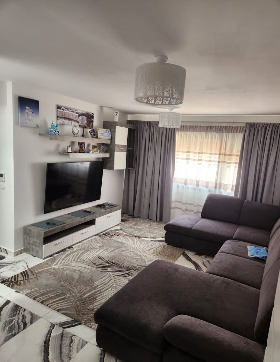 3 bedroom Penthouse for sale in Arona with garage - € 432,000 (Ref: 9378770)