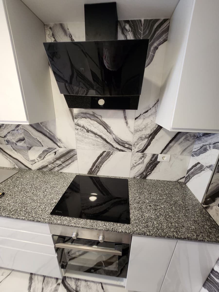 3 bedroom Penthouse for sale in Arona with garage - € 432,000 (Ref: 9378770)