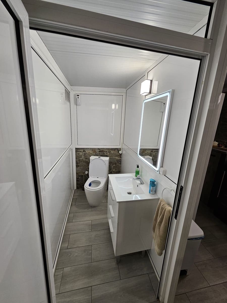 3 bedroom Penthouse for sale in Arona with garage - € 432,000 (Ref: 9378770)