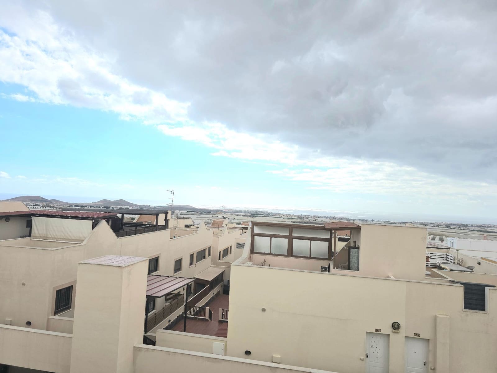 3 bedroom Penthouse for sale in Arona with garage - € 432,000 (Ref: 9378770)