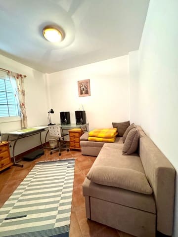 2 makuuhuone Paritalo vuokrattavana paikassa La Caleta Adeje, Adeje mukana 
autotalli - 1 700 € (Ref: 9403147)