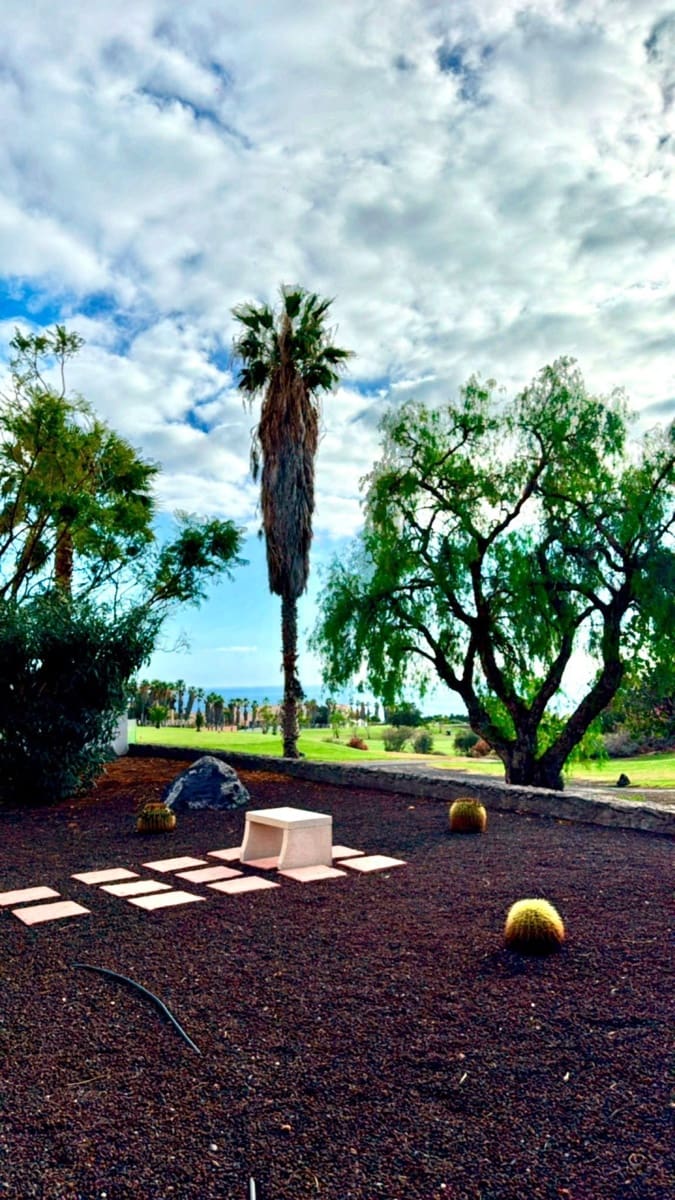 2 bedroom Semi-detached Villa for rent in Adeje with garage - € 1,700 (Ref: 9403147)