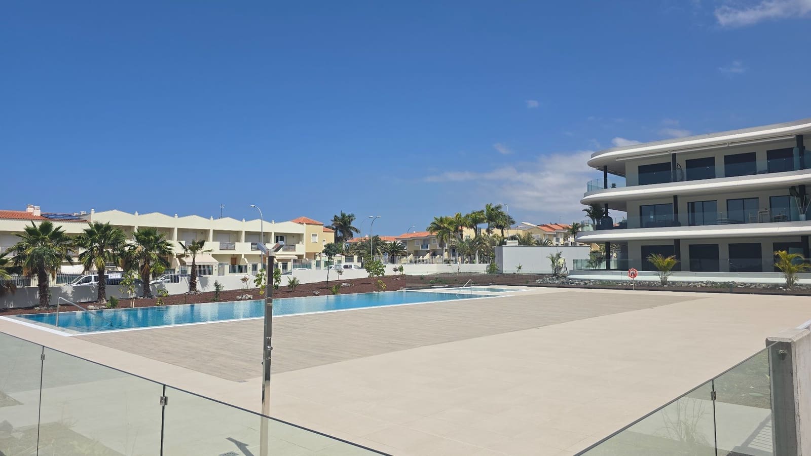 2 bedroom Flat for sale in Adeje with pool garage - € 670,000 (Ref: 9494462)