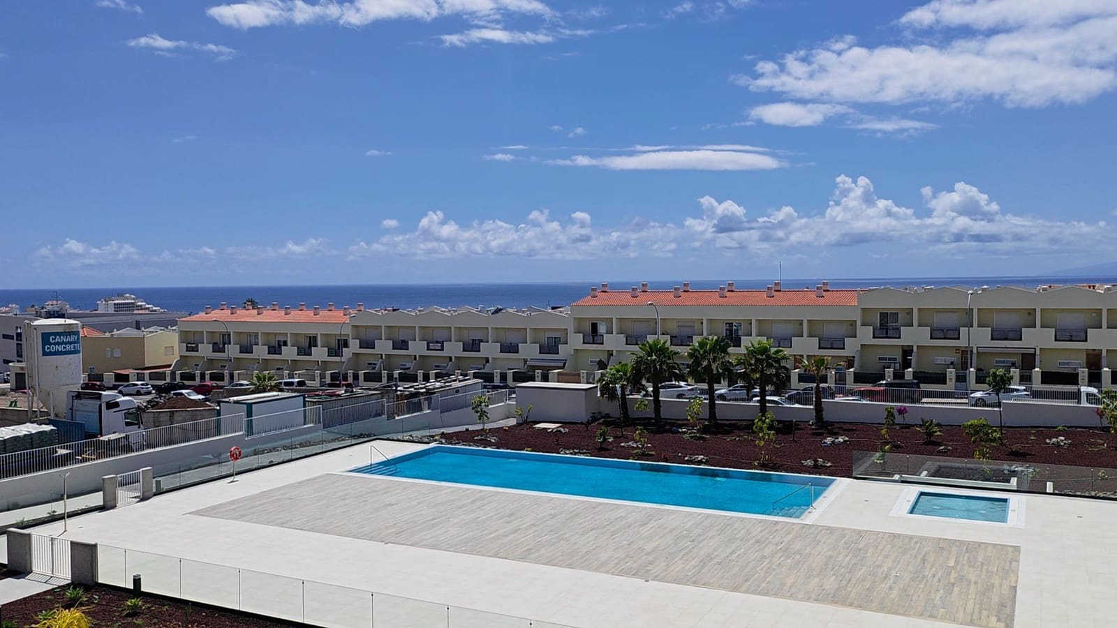 2 bedroom Flat for sale in Adeje with pool garage - € 670,000 (Ref: 9494462)