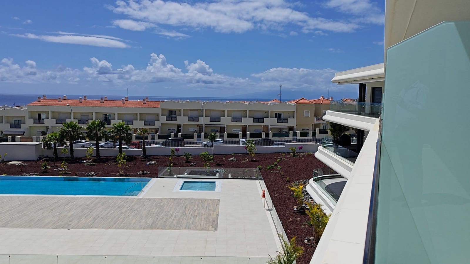 2 bedroom Flat for sale in Adeje with pool garage - € 670,000 (Ref: 9494462)