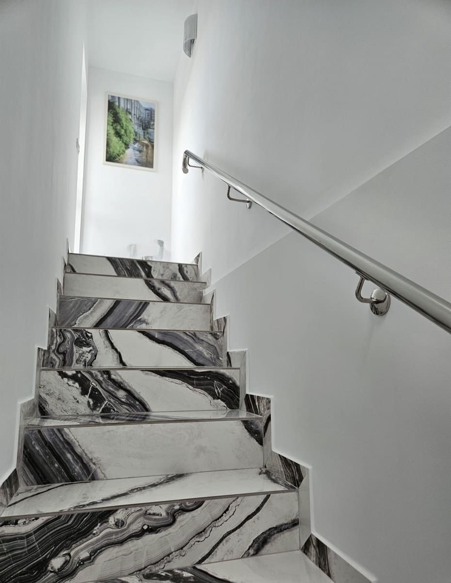 3 bedroom Penthouse for sale in Arona with garage - € 430,000 (Ref: 9508449)