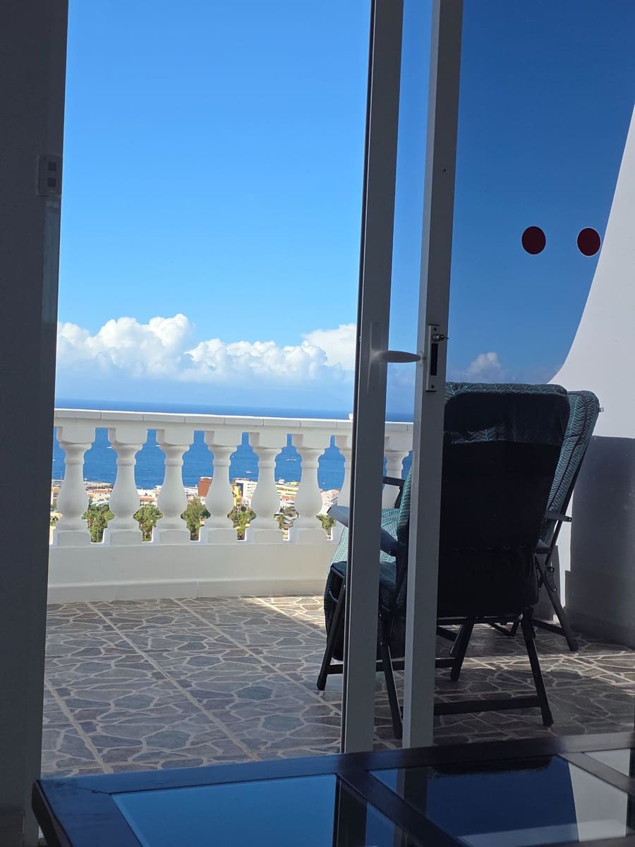 2 soveværelse Byhus til salg i Adeje med swimmingpool - € 432.000 (Ref: 9508451)