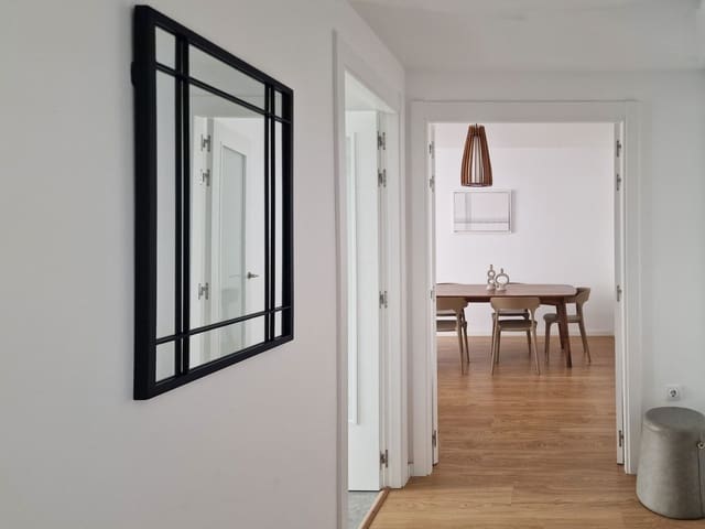 2 soveværelse Lejlighed til leje i Cabanyal-Canyamelar, Valencia by - € 1.800 (Ref: 9278366)