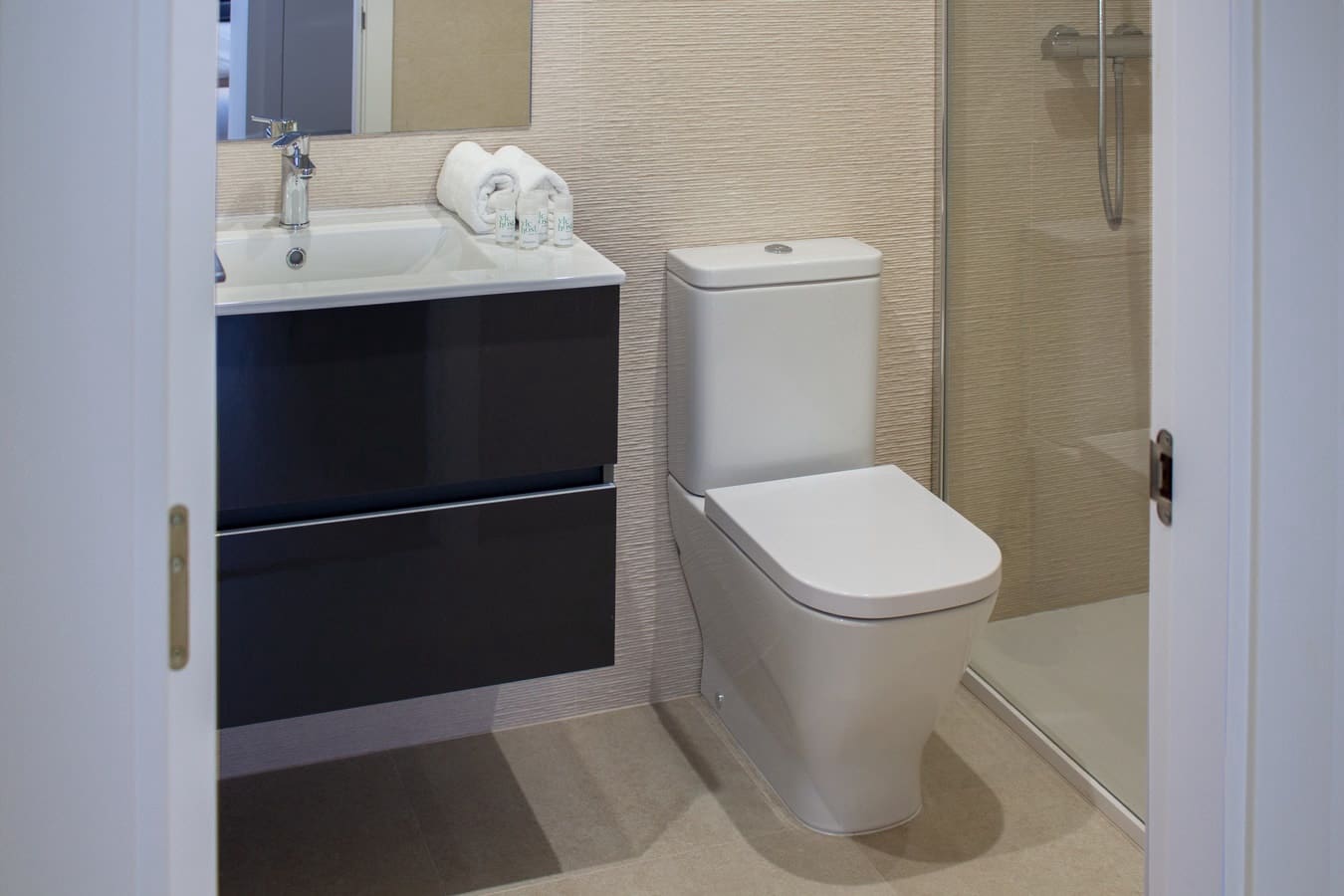 2 soveværelse Lejlighed til leje i Valencia by - € 1.800 (Ref: 9278366)