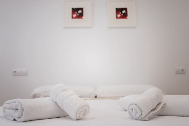 2 soveværelse Lejlighed til leje i Cabanyal-Canyamelar, Valencia by - € 1.800 (Ref: 9278366)