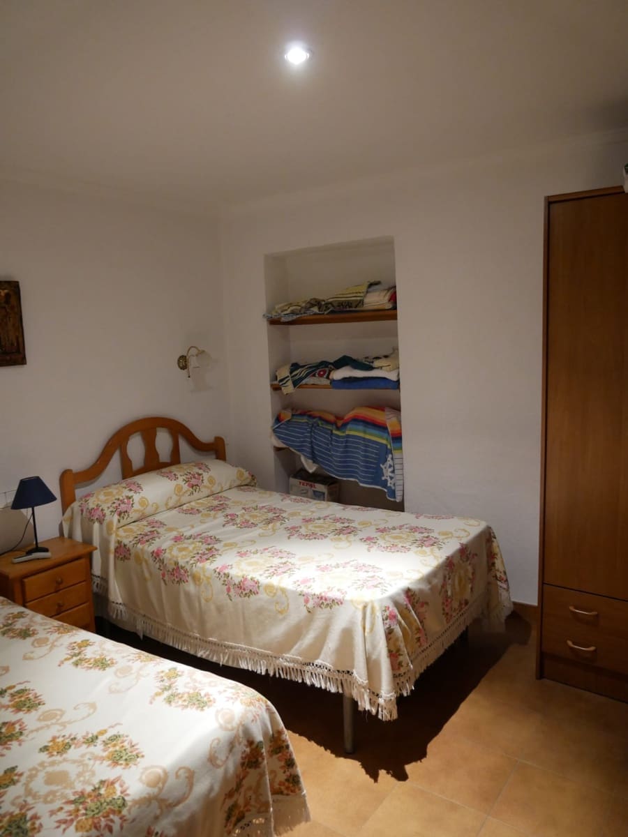 4 soveværelse Byhus til salg i Montaverner - € 95.000 (Ref: 9278370)