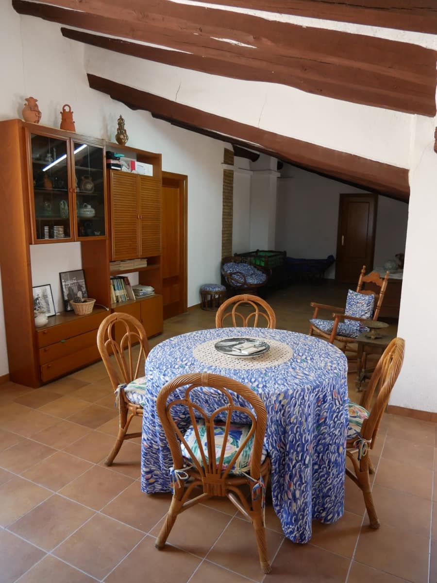 4 soveværelse Byhus til salg i Montaverner - € 95.000 (Ref: 9278370)