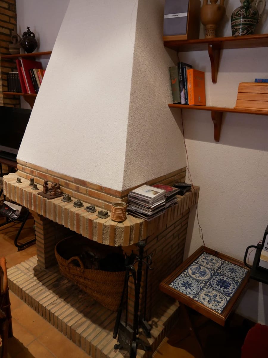 4 soveværelse Byhus til salg i Montaverner - € 95.000 (Ref: 9278370)