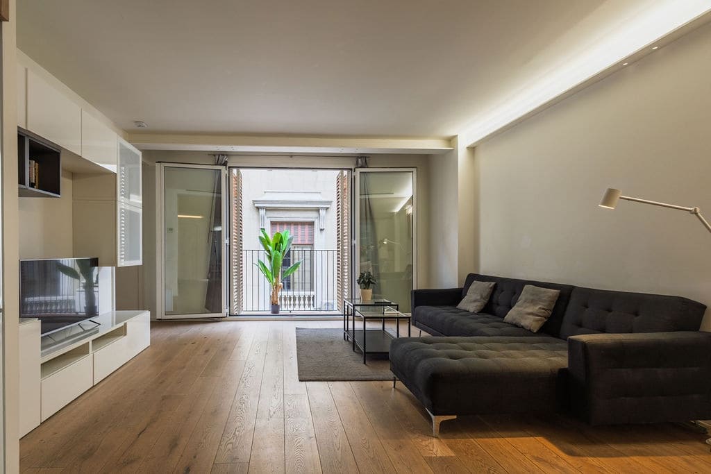 3 soveværelse Lejlighed til salg i Barcelona by - € 750.000 (Ref: 9278369)