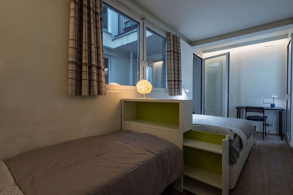 3 soveværelse Lejlighed til salg i Barcelona by - € 750.000 (Ref: 9278369)