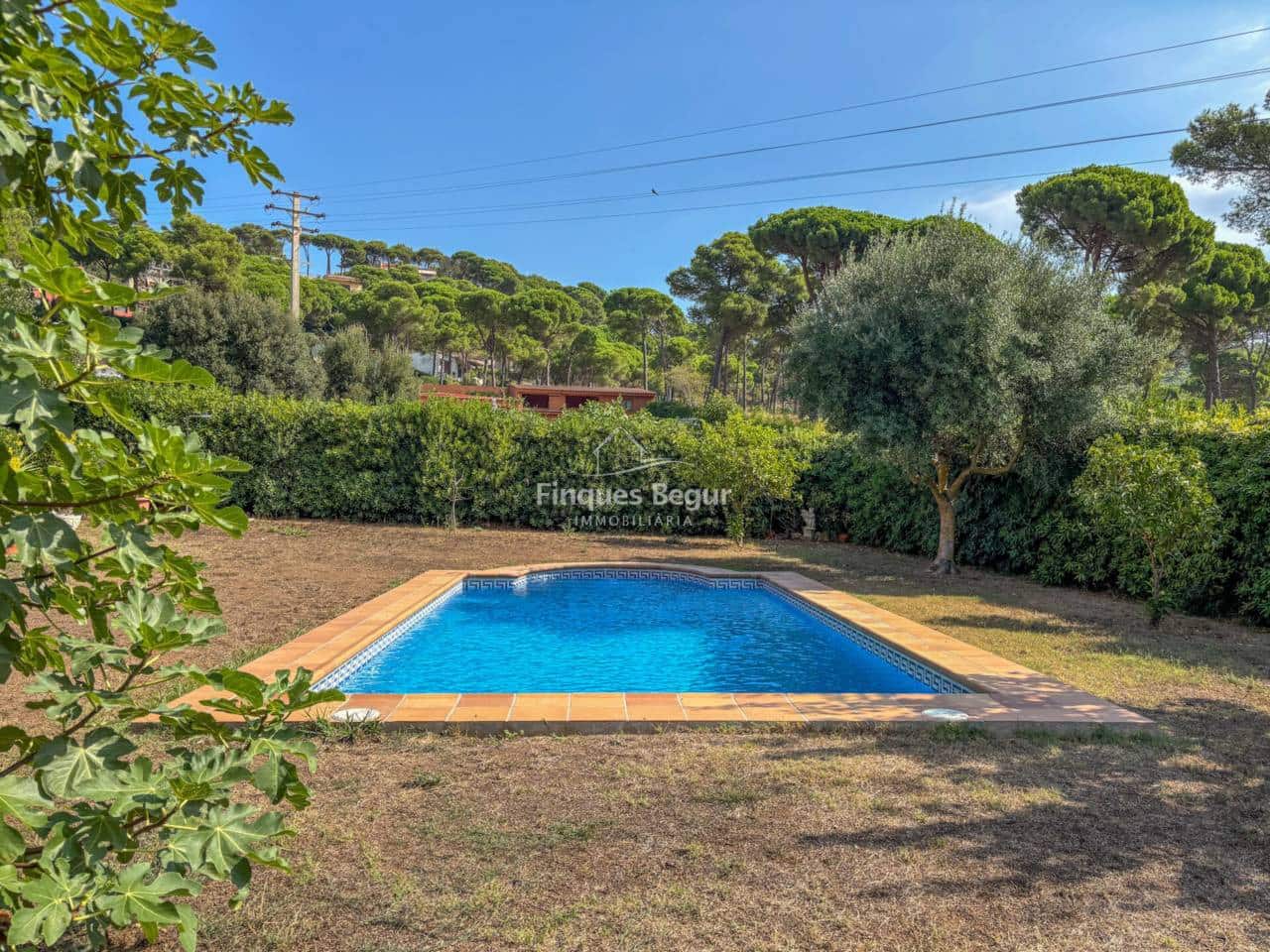 5 Zimmer Villa zu verkaufen in Begur mit Pool Garage - 495.000 € (Ref: 10021892)