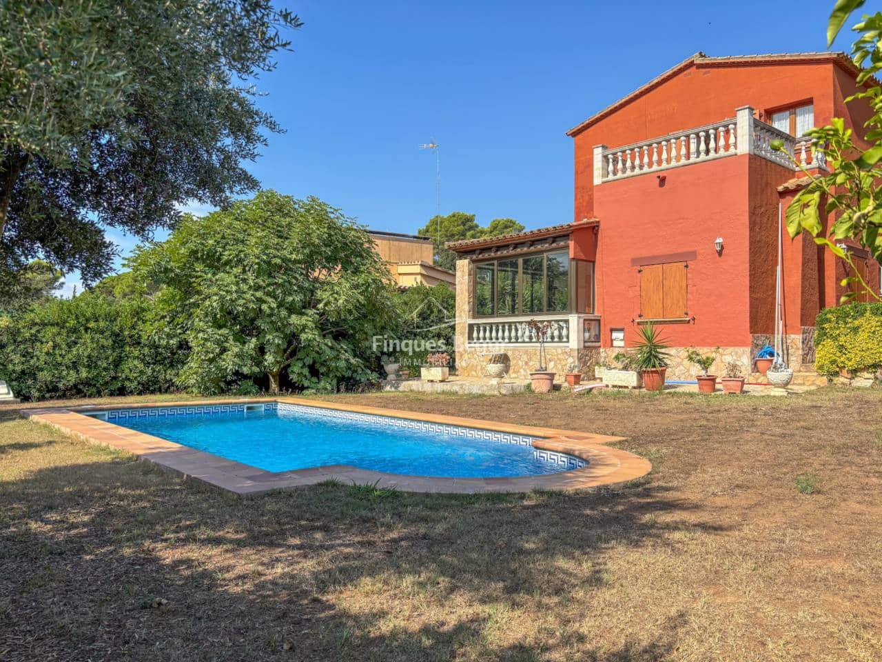 5 Zimmer Villa zu verkaufen in Begur mit Pool Garage - 495.000 € (Ref: 10021892)