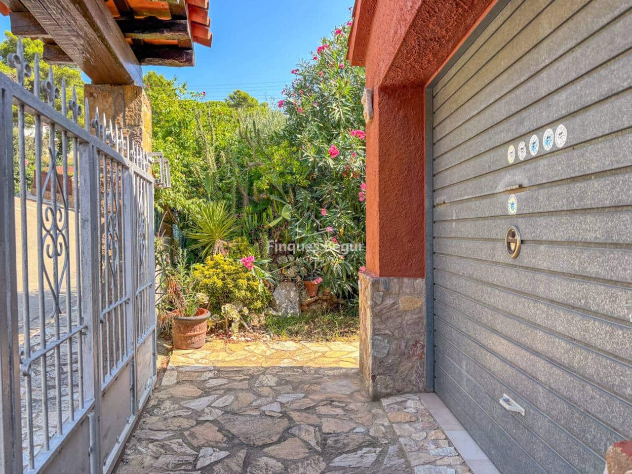 5 Zimmer Villa zu verkaufen in Begur mit Pool Garage - 495.000 € (Ref: 10021892)