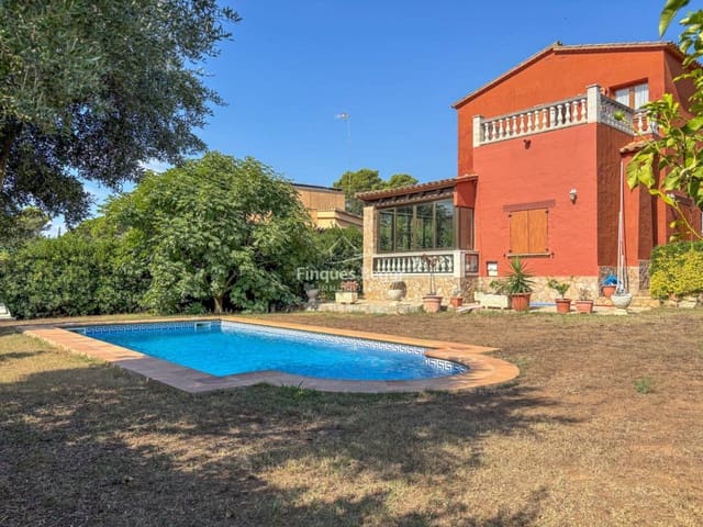 5 Zimmer Villa zu verkaufen in Begur mit Pool Garage - 495.000 € (Ref: 10021892)