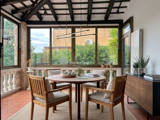 5 Zimmer Villa zu verkaufen in Begur mit Pool Garage - 495.000 € (Ref: 10021892)