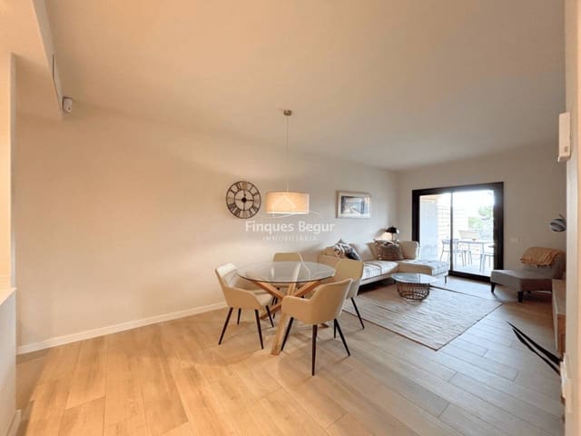 2 bedroom Flat for sale in Begur with pool garage - € 630,000 (Ref: 9194128)