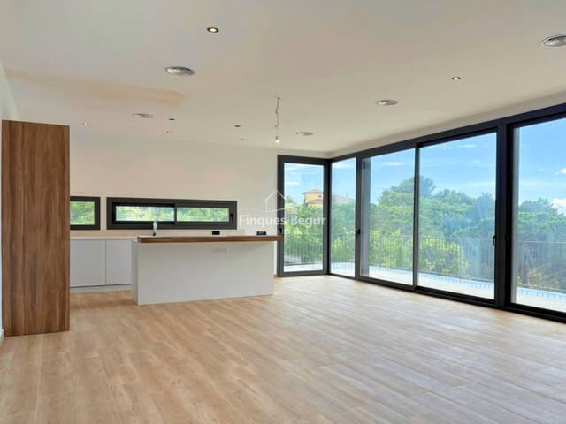 4 slaapkamer Villa te koop in Begur met zwembad garage - € 1.350.000 (Ref: 9194129)