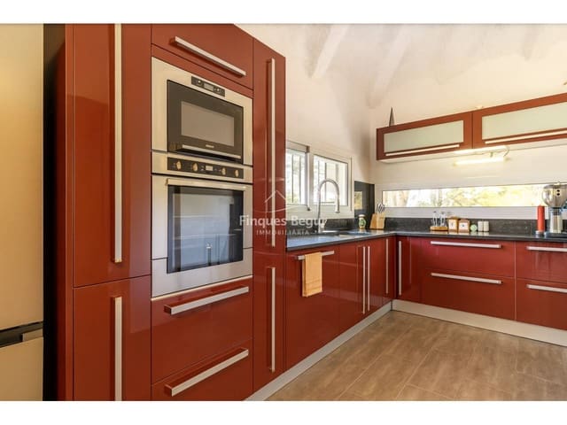 3 bedroom Villa for sale in Pals with pool garage - € 550,000 (Ref: 9194131)