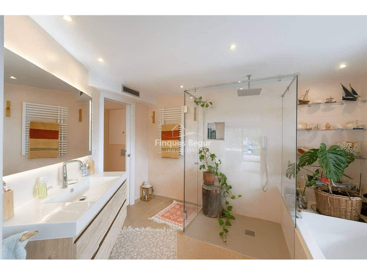 7 soverom Villa til salgs i Begur med svømmebasseng - € 2 950 000 (Ref: 9194136)