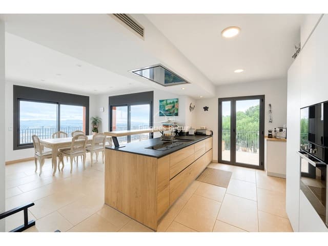 7 soverom Villa til salgs i Begur med svømmebasseng - € 2 950 000 (Ref: 9194136)