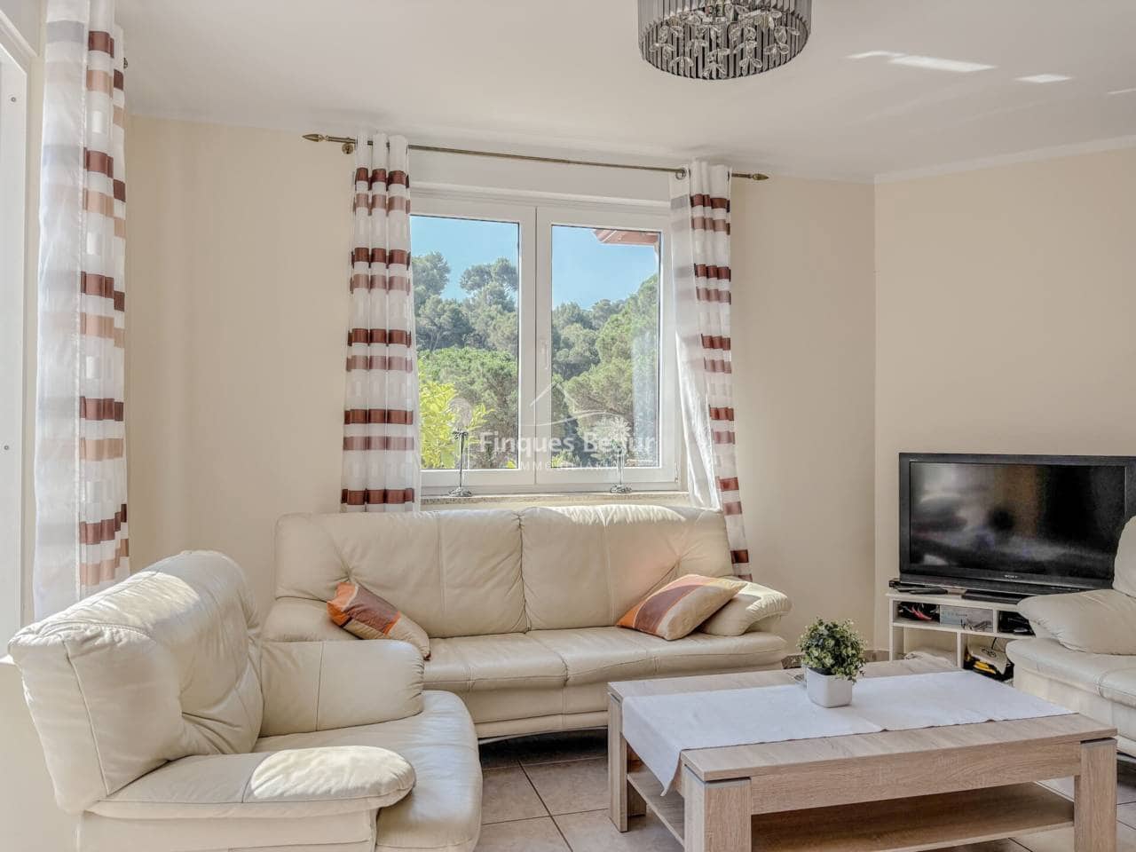 7 soveværelse Villa til salg i Pals med swimmingpool garage - € 1.100.000 (Ref: 9194137)