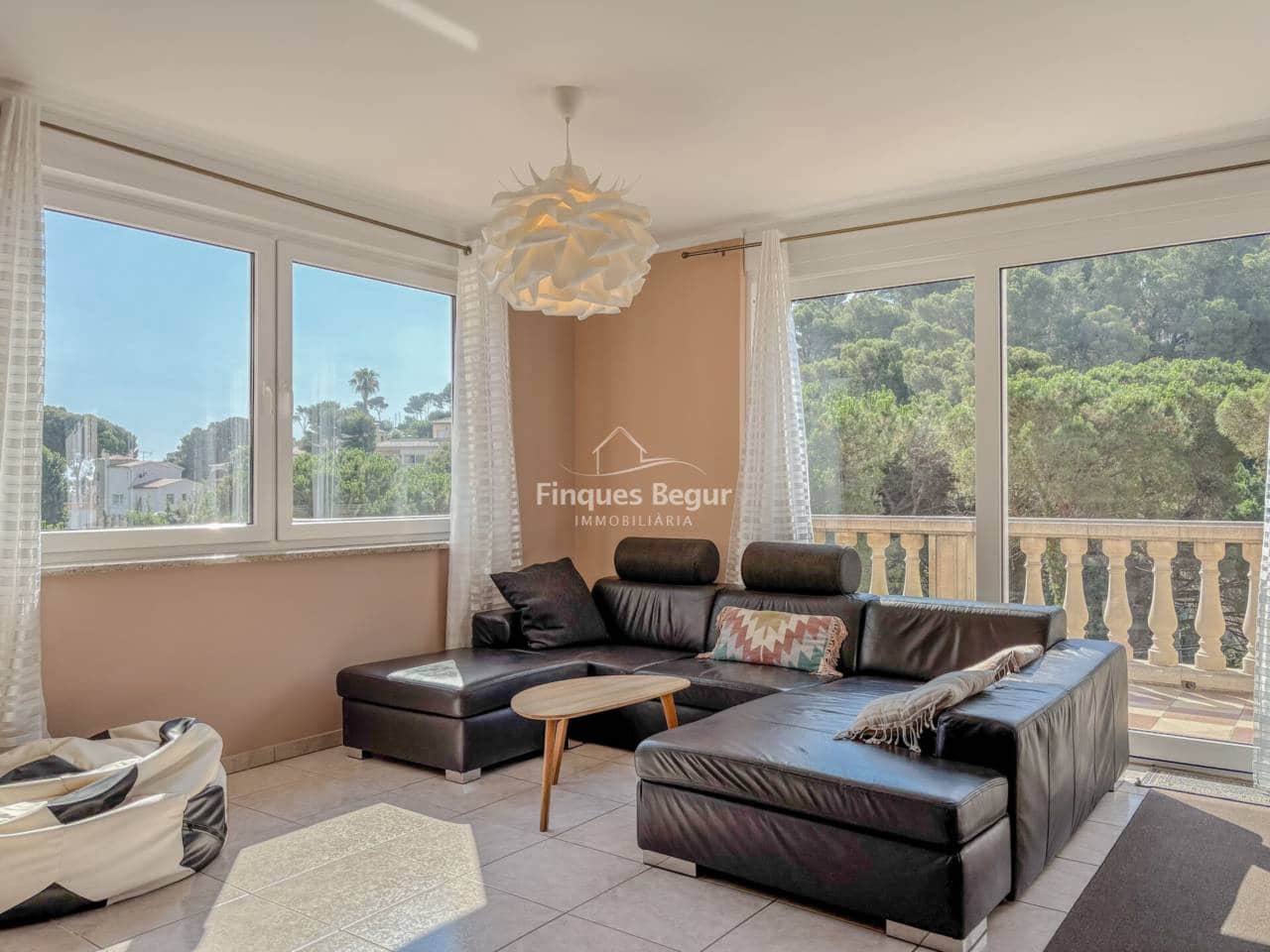 7 soveværelse Villa til salg i Pals med swimmingpool garage - € 1.100.000 (Ref: 9194137)