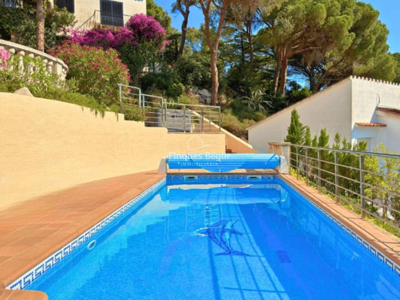 7 soveværelse Villa til salg i Pals med swimmingpool garage - € 1.100.000 (Ref: 9194137)