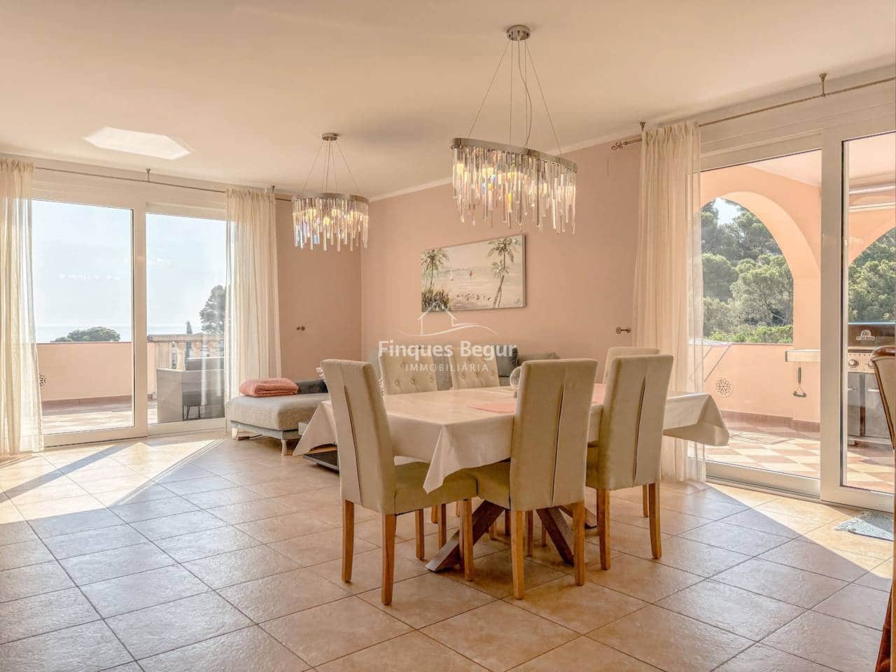 7 soveværelse Villa til salg i Pals med swimmingpool garage - € 1.100.000 (Ref: 9194137)