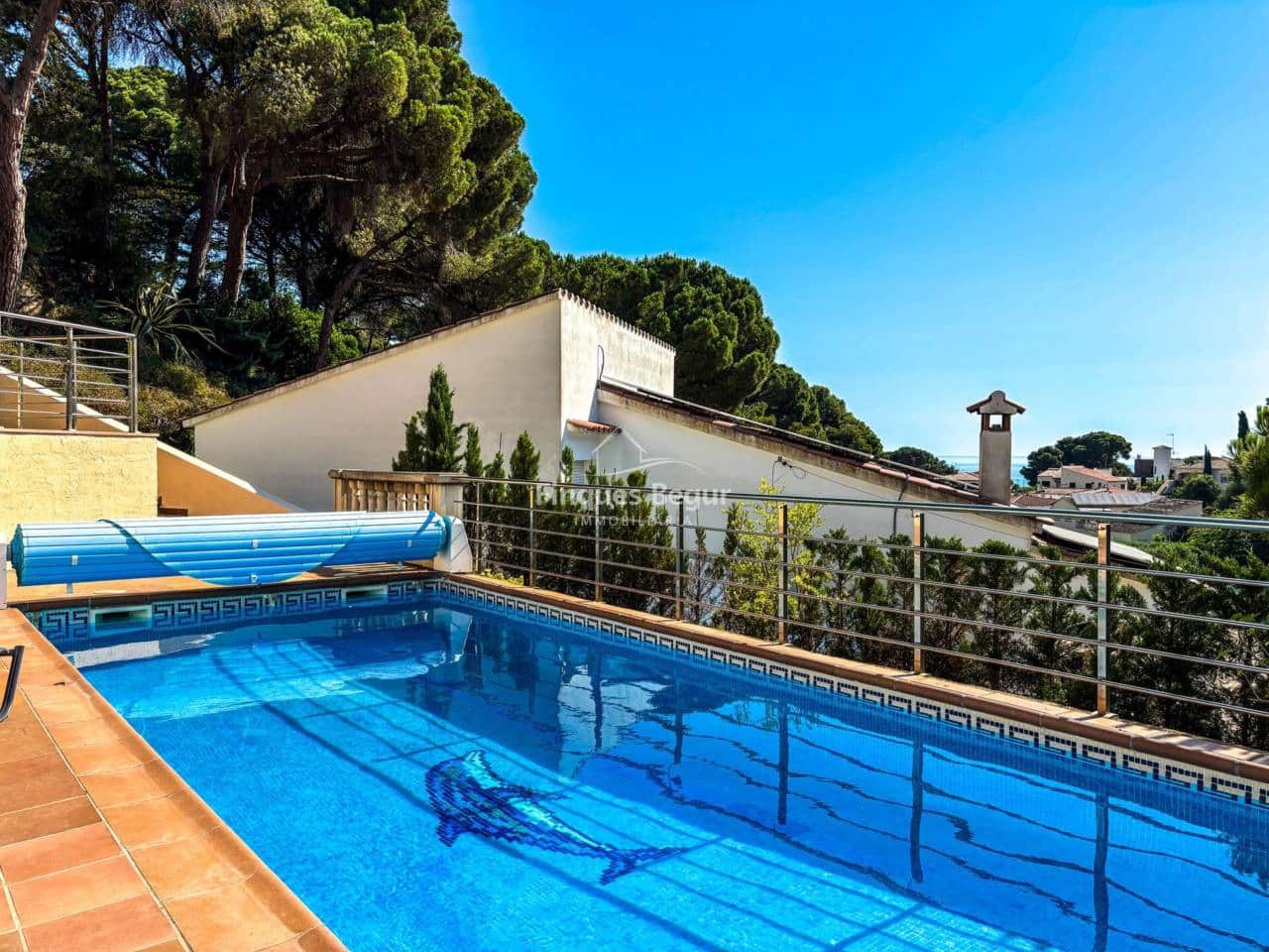 7 soveværelse Villa til salg i Pals med swimmingpool garage - € 1.100.000 (Ref: 9194137)