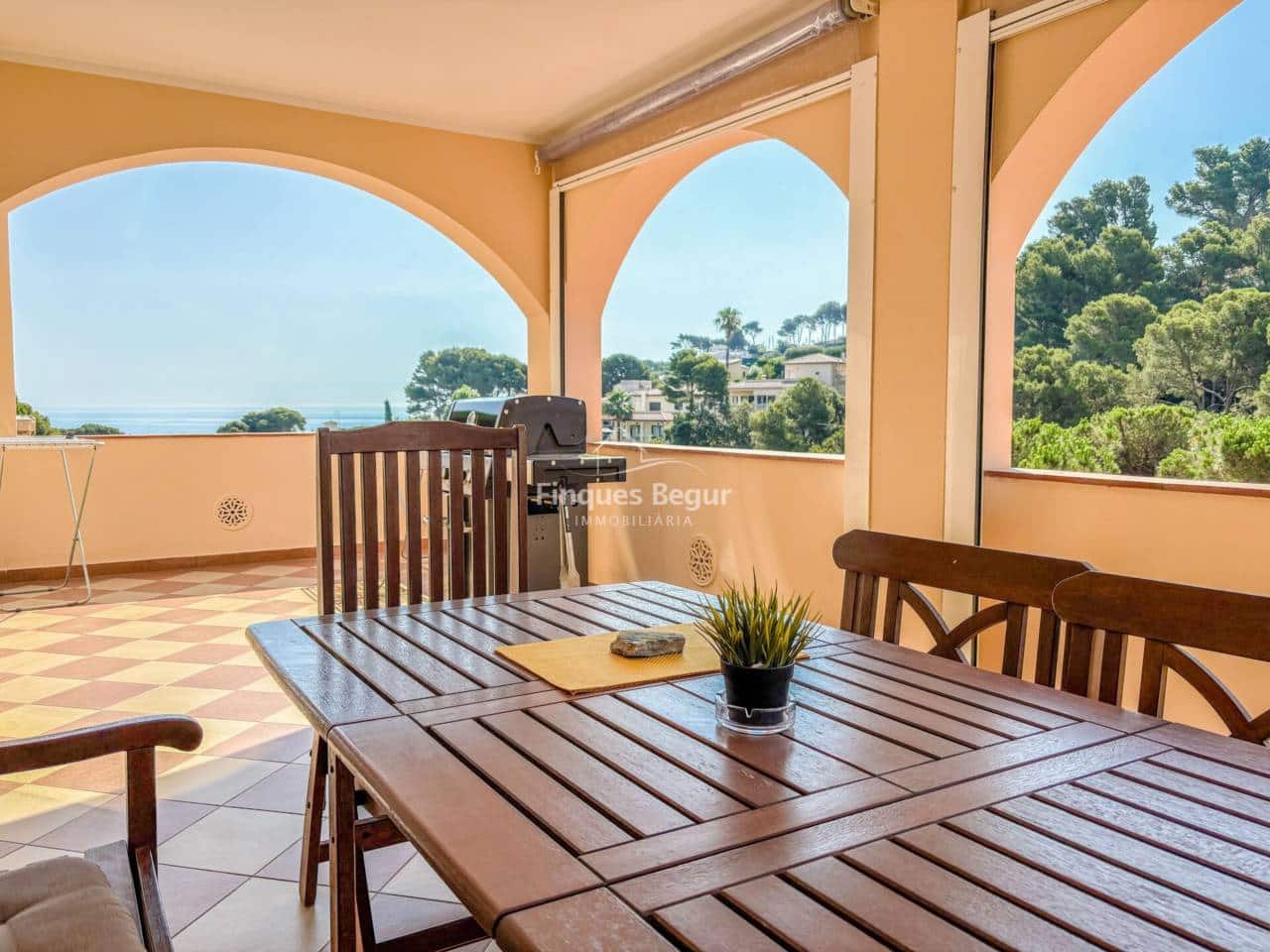 7 soveværelse Villa til salg i Pals med swimmingpool garage - € 1.100.000 (Ref: 9194137)