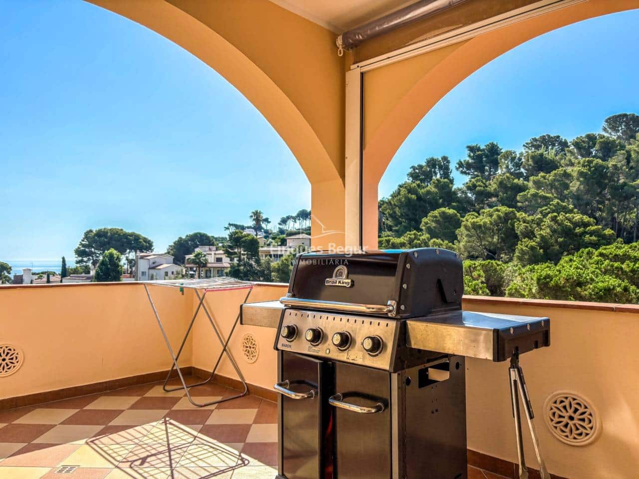 7 soveværelse Villa til salg i Pals med swimmingpool garage - € 1.100.000 (Ref: 9194137)