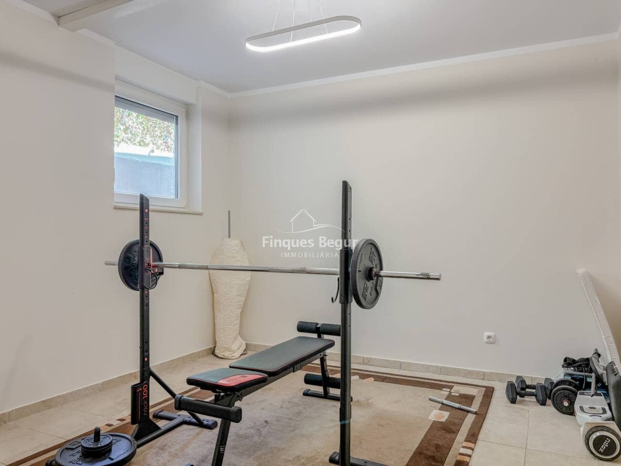 7 soveværelse Villa til salg i Pals med swimmingpool garage - € 1.100.000 (Ref: 9194137)