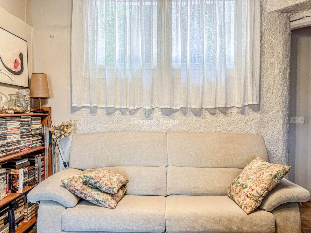 3 soveværelse Byhus til salg i Begur med garage - € 745.000 (Ref: 9194141)