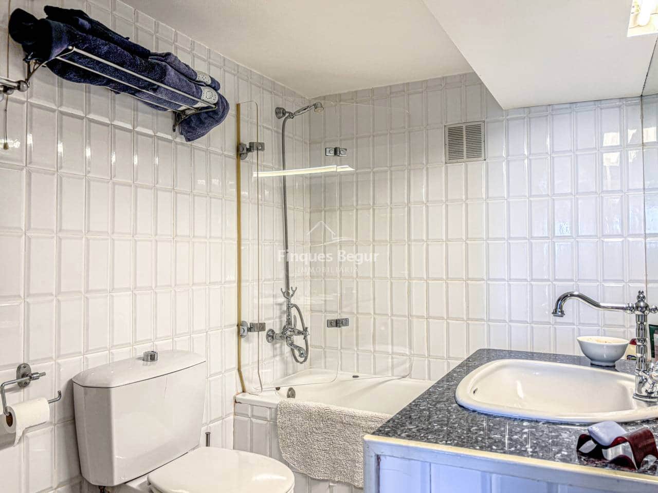 3 soveværelse Byhus til salg i Begur med garage - € 745.000 (Ref: 9194141)