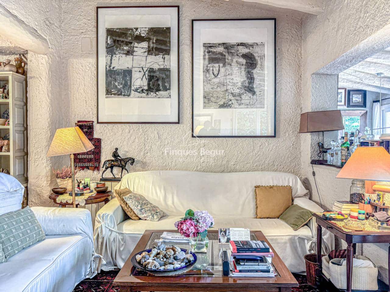 3 soveværelse Byhus til salg i Begur med garage - € 745.000 (Ref: 9194141)