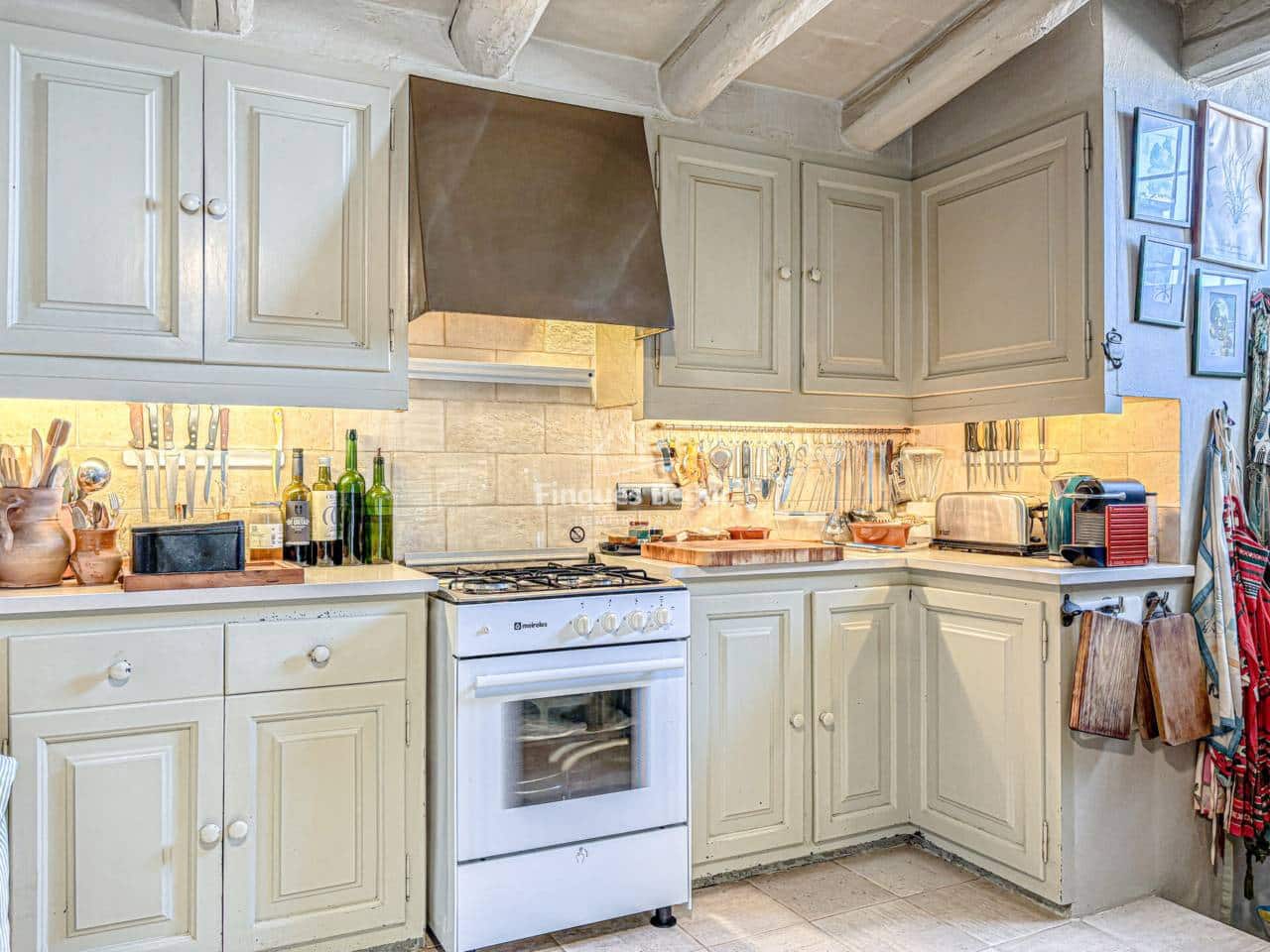 3 soveværelse Byhus til salg i Begur med garage - € 745.000 (Ref: 9194141)