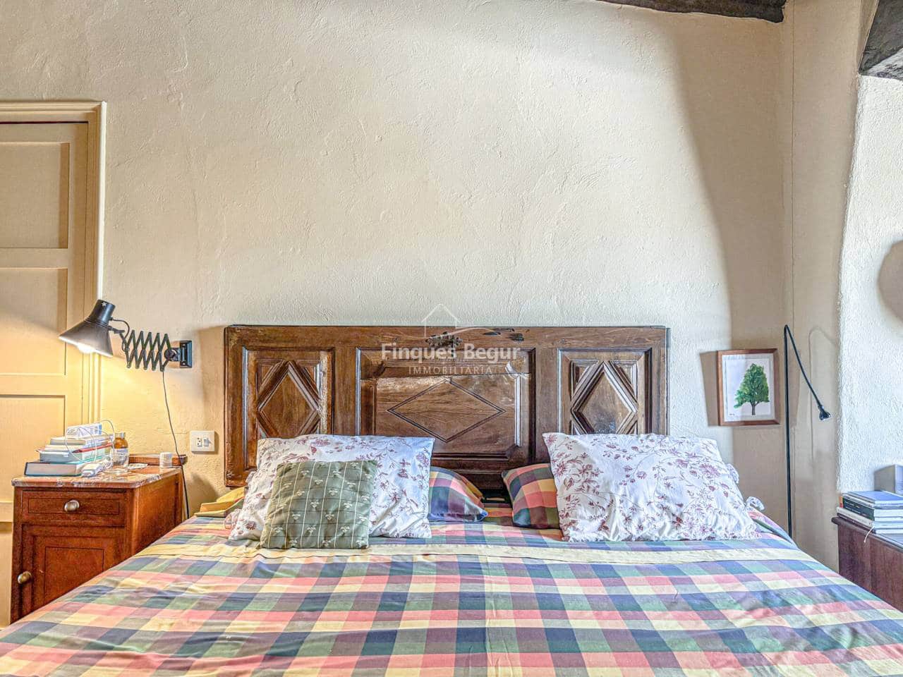 3 soveværelse Byhus til salg i Begur med garage - € 745.000 (Ref: 9194141)